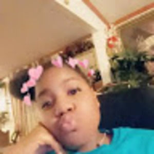 Meet your Posher, Itzz_ana